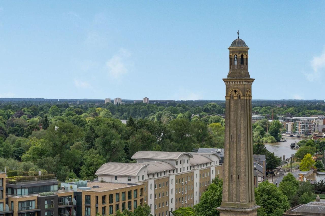 Modern Apartments In Brentford 2 Minutes Walk From Kew Bridge Bagian luar foto